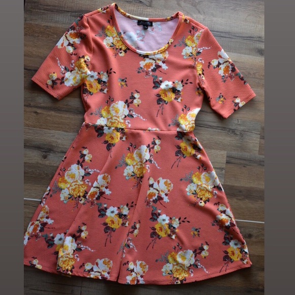 🧡Pretty Summertime Floral Dress - Picture 6 of 7
